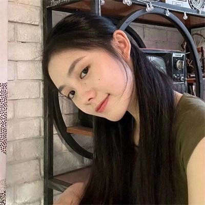 灰色的果实